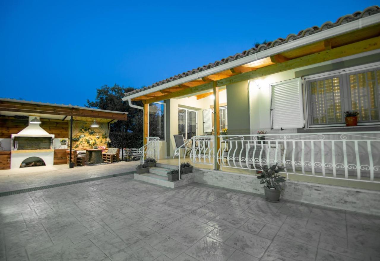 Private Villa Bella Luna Zakynthos Town Exterior photo